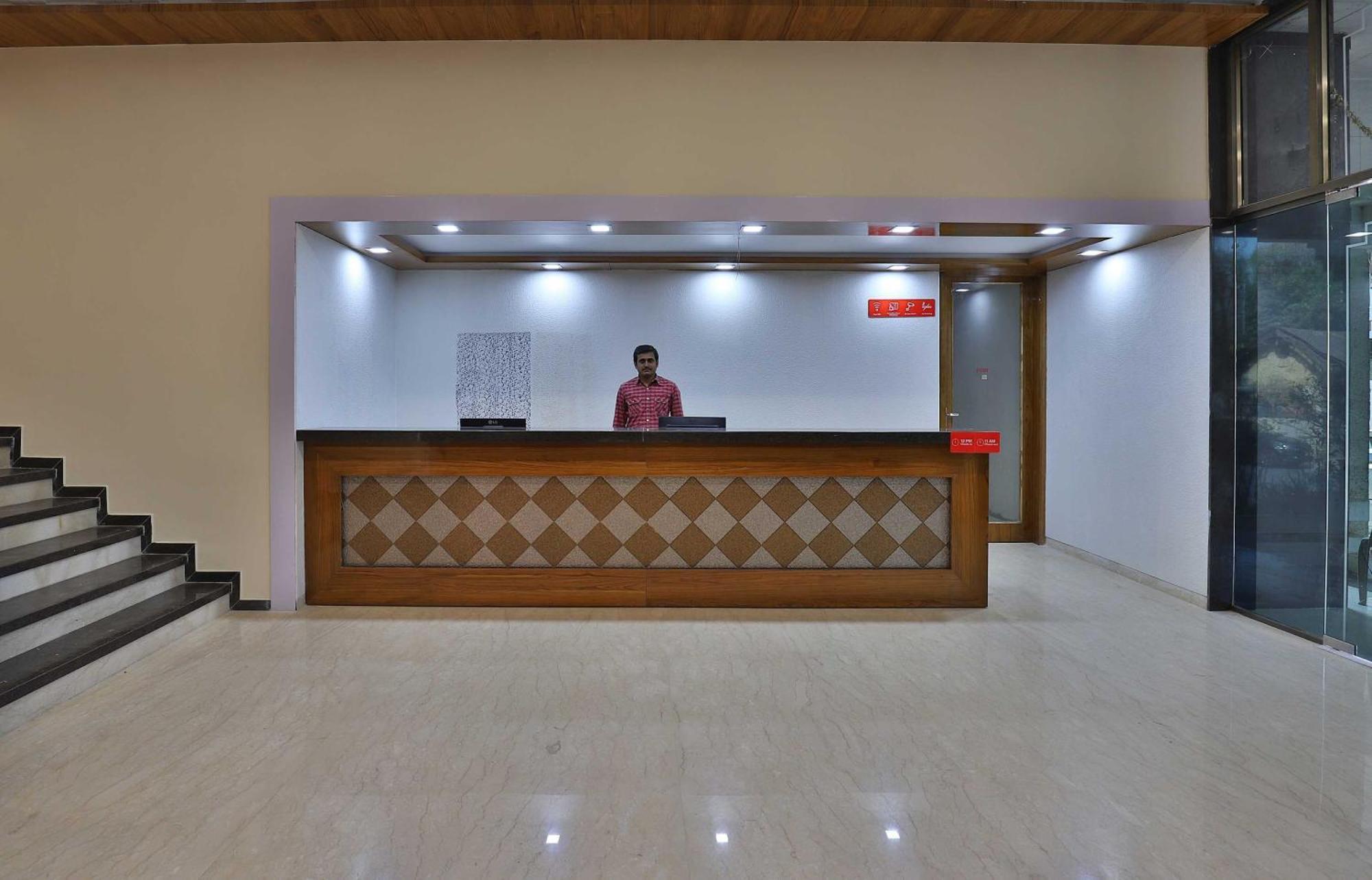 Collection O Hotel Panchsheel Vadodara Ngoại thất bức ảnh