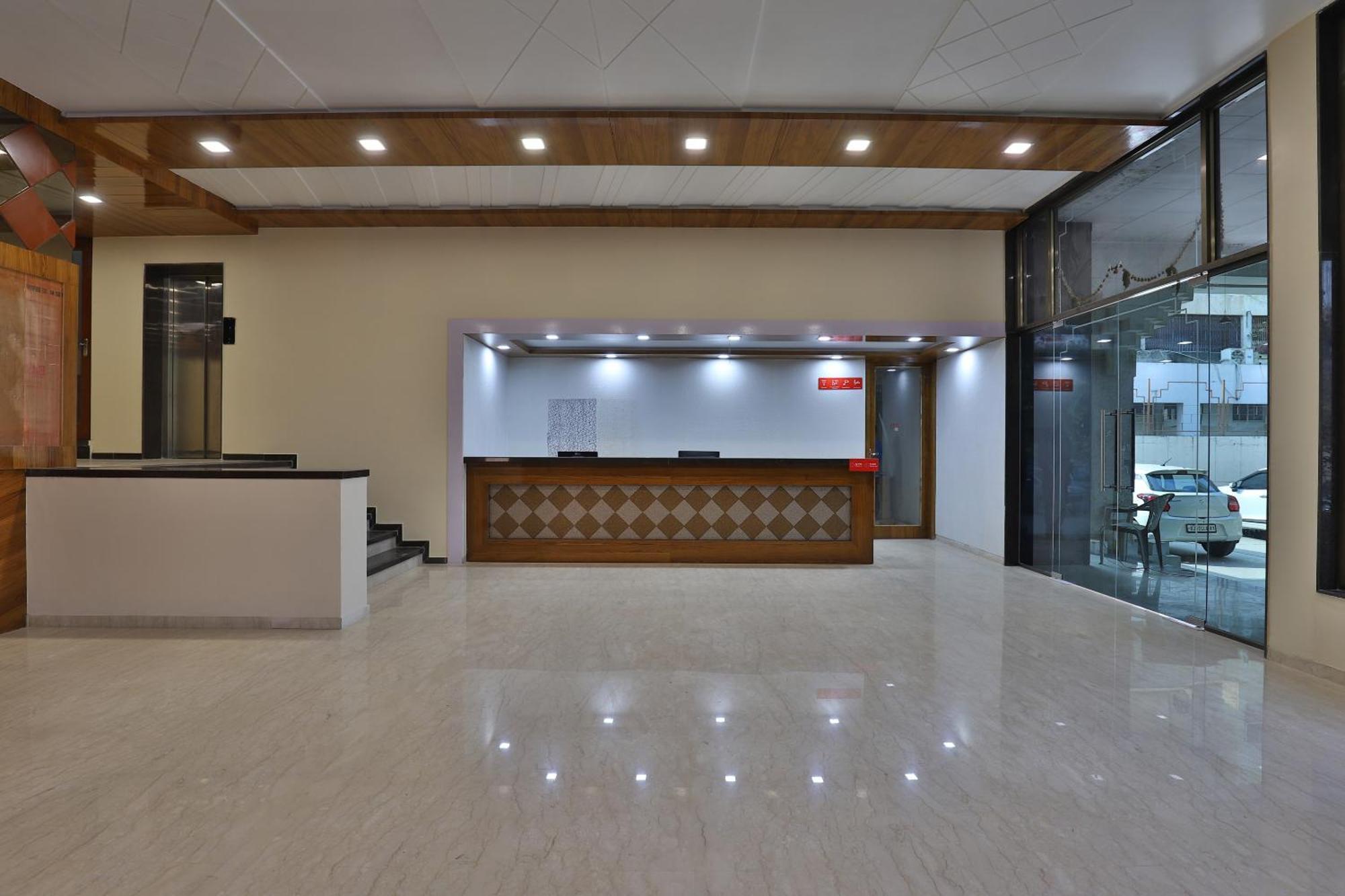 Collection O Hotel Panchsheel Vadodara Ngoại thất bức ảnh